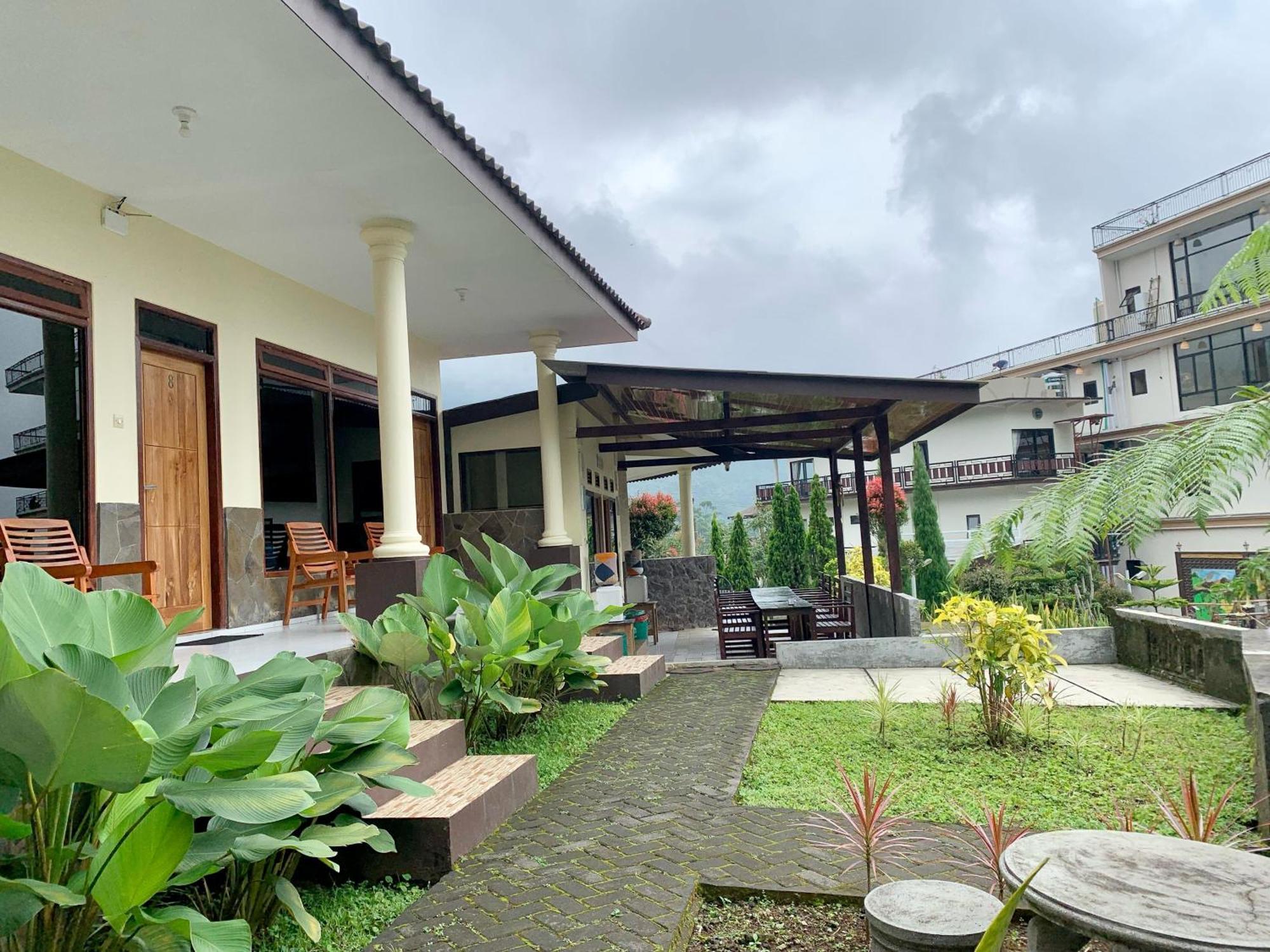 Gubuk Ndeso Bromo Apartment ภายนอก รูปภาพ